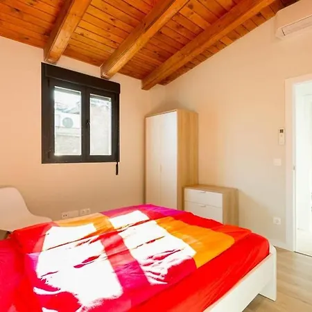 Ca3 - Duplex De Dos En El Centro Histórico Con Garaje