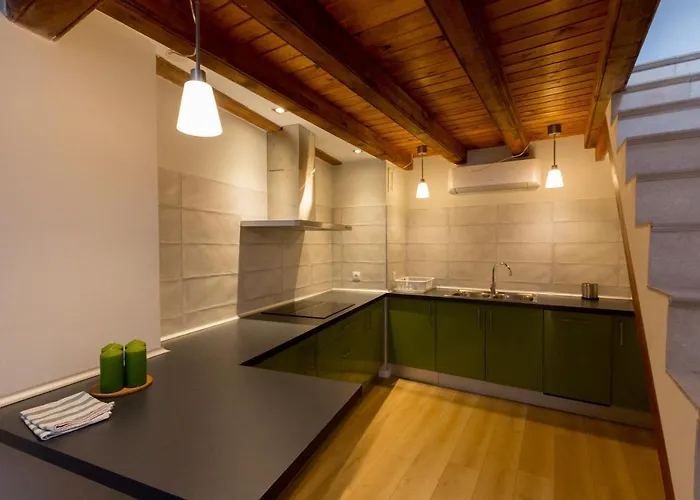 Ca3 - Duplex De Dos En El Centro Historico Con Garaje