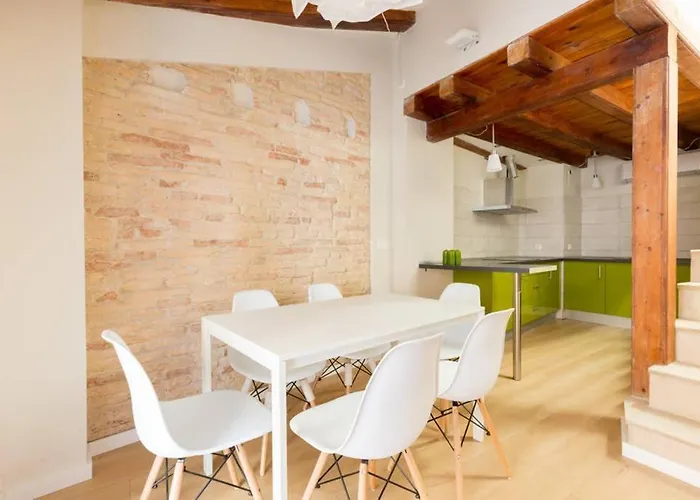 Апартаменты Ca3 - Duplex De Dos En El Centro Historico Con Garaje Сарагоса