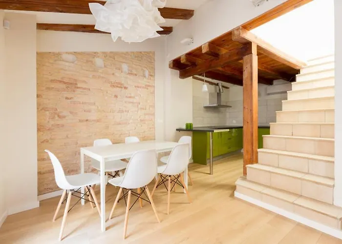 Апартаменты Ca3 - Duplex De Dos En El Centro Historico Con Garaje